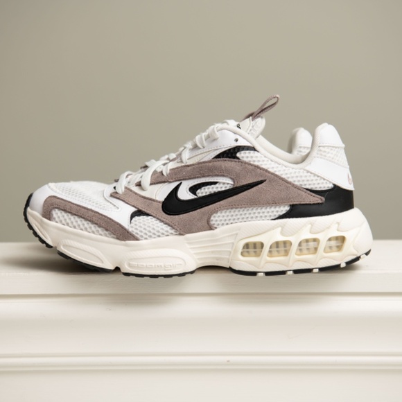 Nike Womens Air Zoom Fire Sneakers - White Diffused Taupe Women 11 / Men 9.5 - Picture 3 of 6